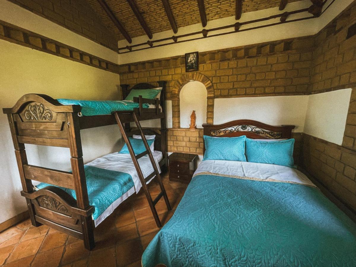 Maria Del Carmen Inn *