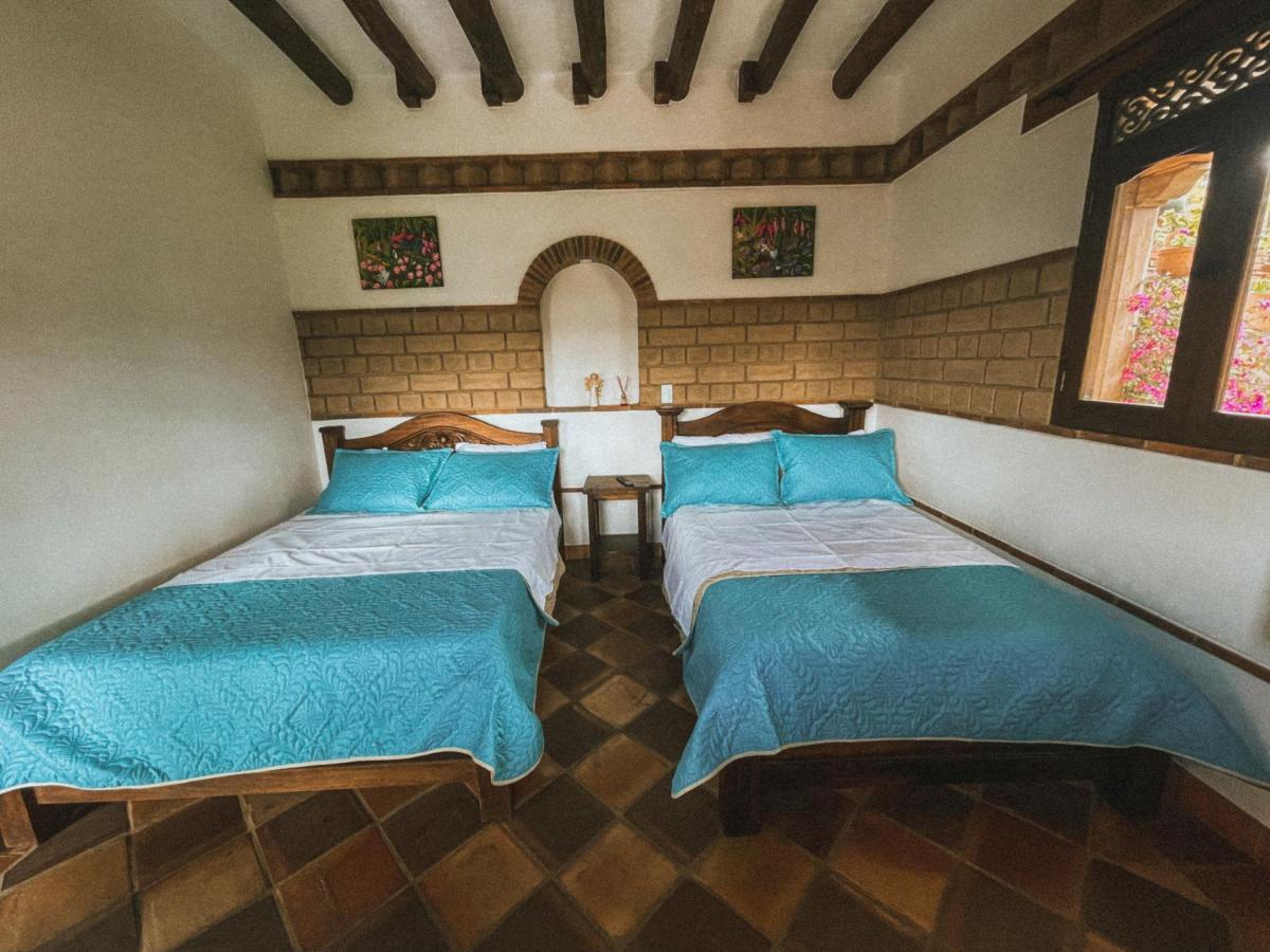 Maria Del Carmen Inn *